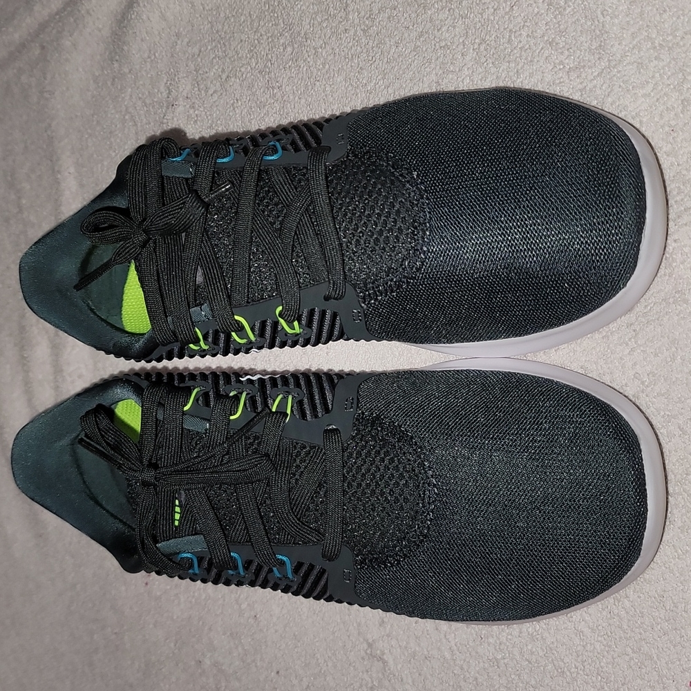 Women Nike free RN CMTR, size 8.5, Anthracite/CL Gray-GMMabL-VLT